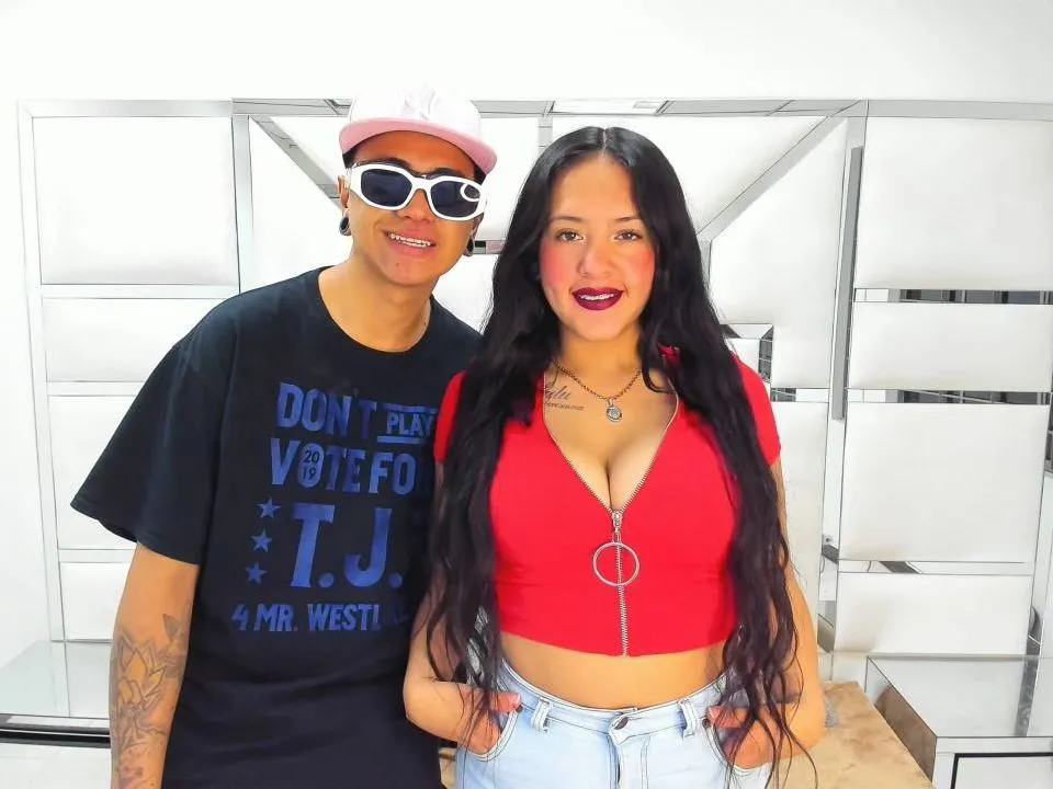 LaurenAndCarl profilbild på webbkameramodell