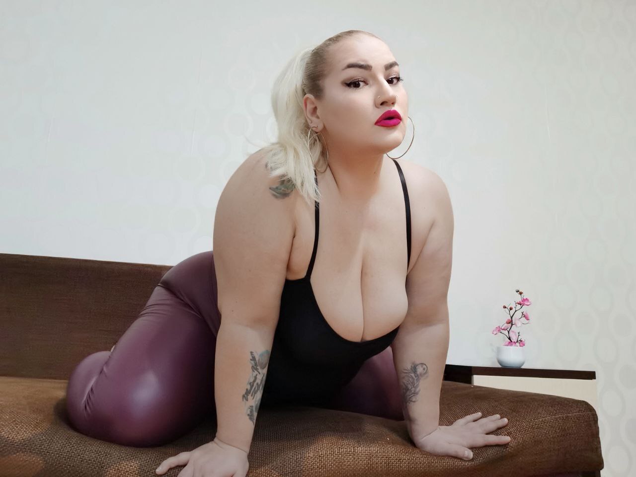 Performer BettyB00ty Photo 5