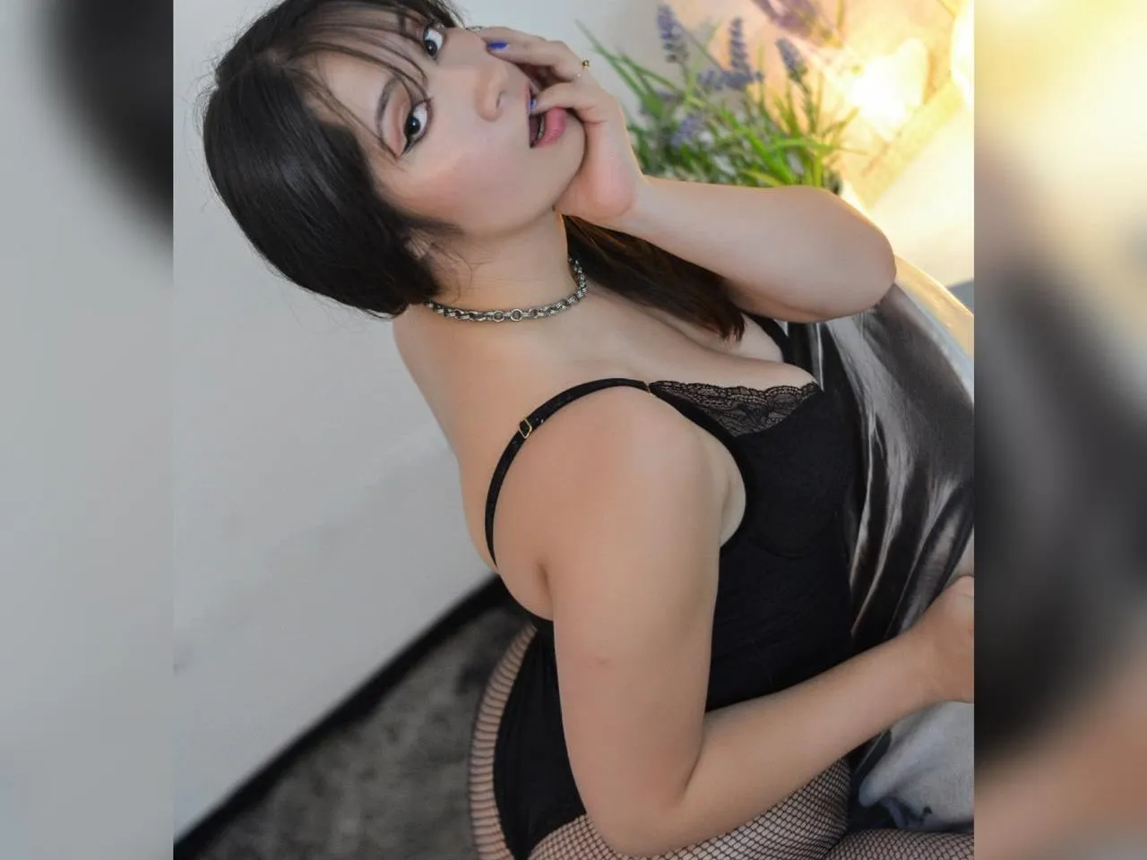 LilithFrine profielfoto van cam model
