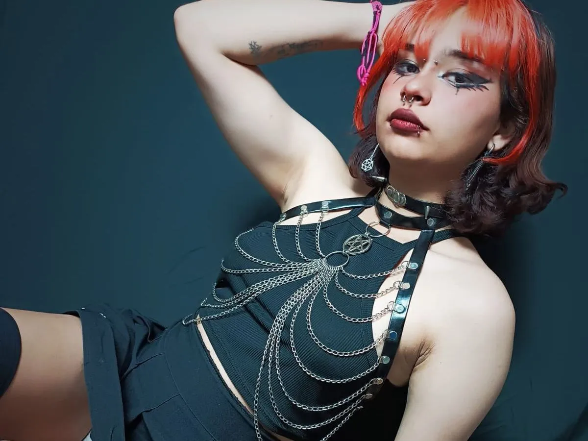 Imagen de perfil de modelo de cámara web de KimSaory