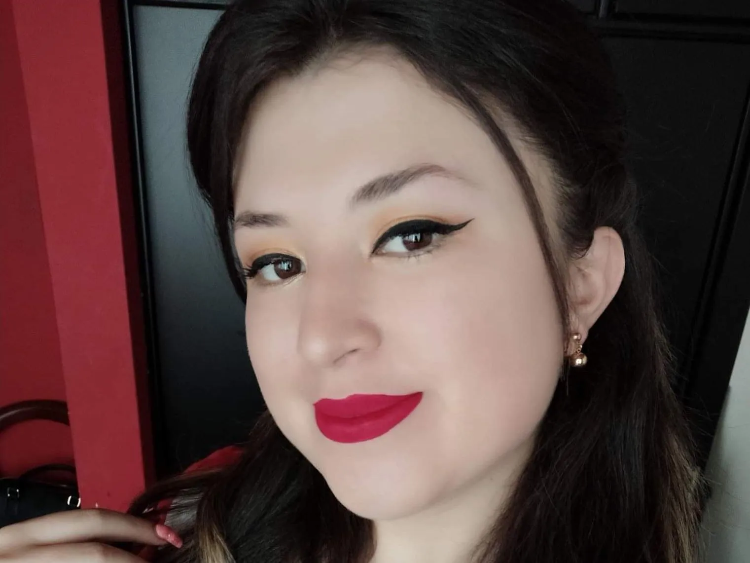 LaraSinderelli profilbild på webbkameramodell