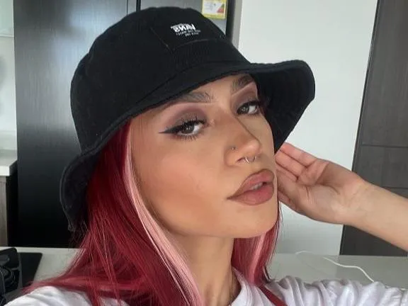 EvvaAdamss cam model profile picture