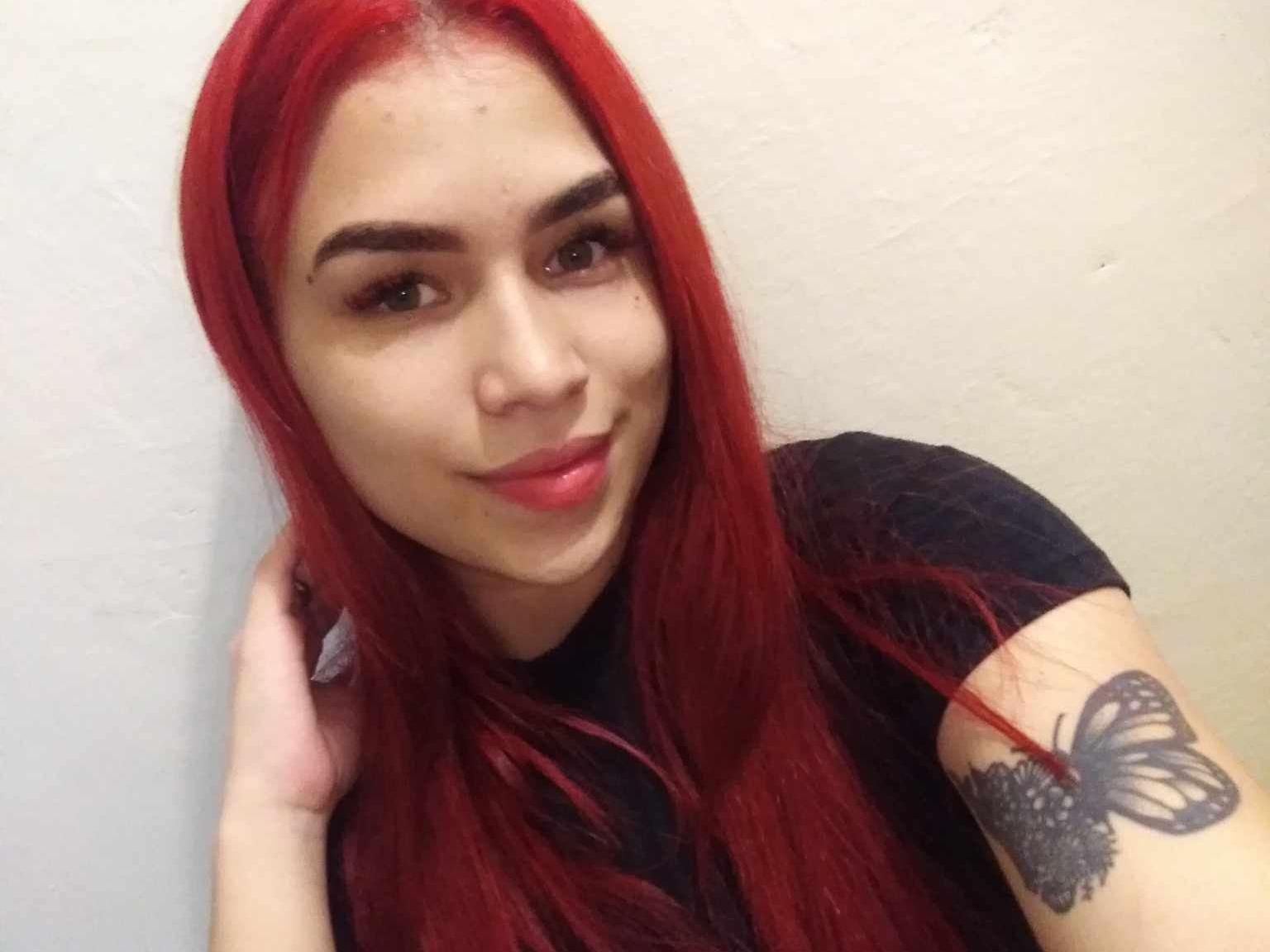 RoseeMillerr profilbild på webbkameramodell