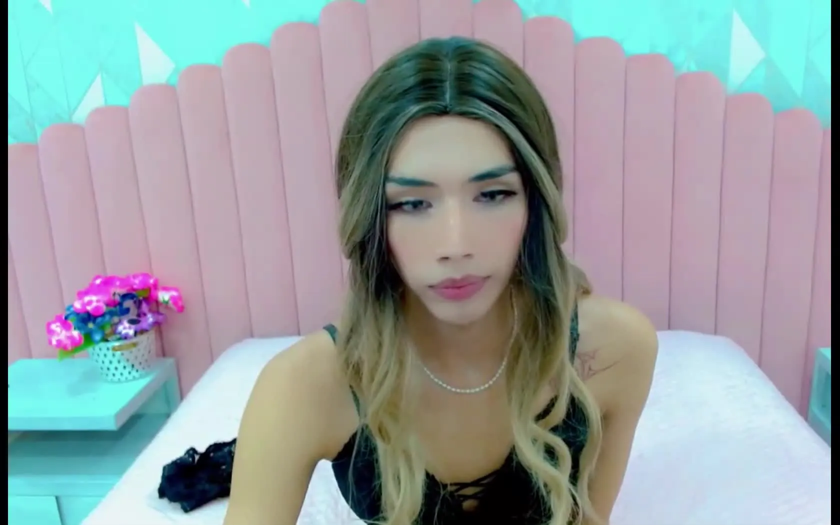 Artist steffblossom Video 1