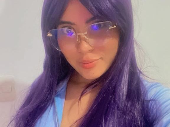 Foto de perfil de modelo de webcam de MarlotVilla303