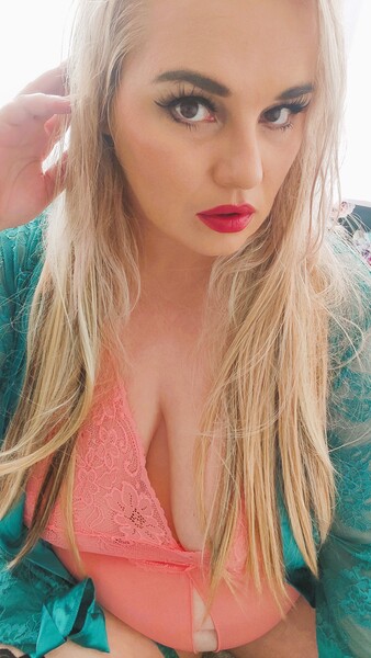 Darsteller solegoddesstoocurvy Foto 11