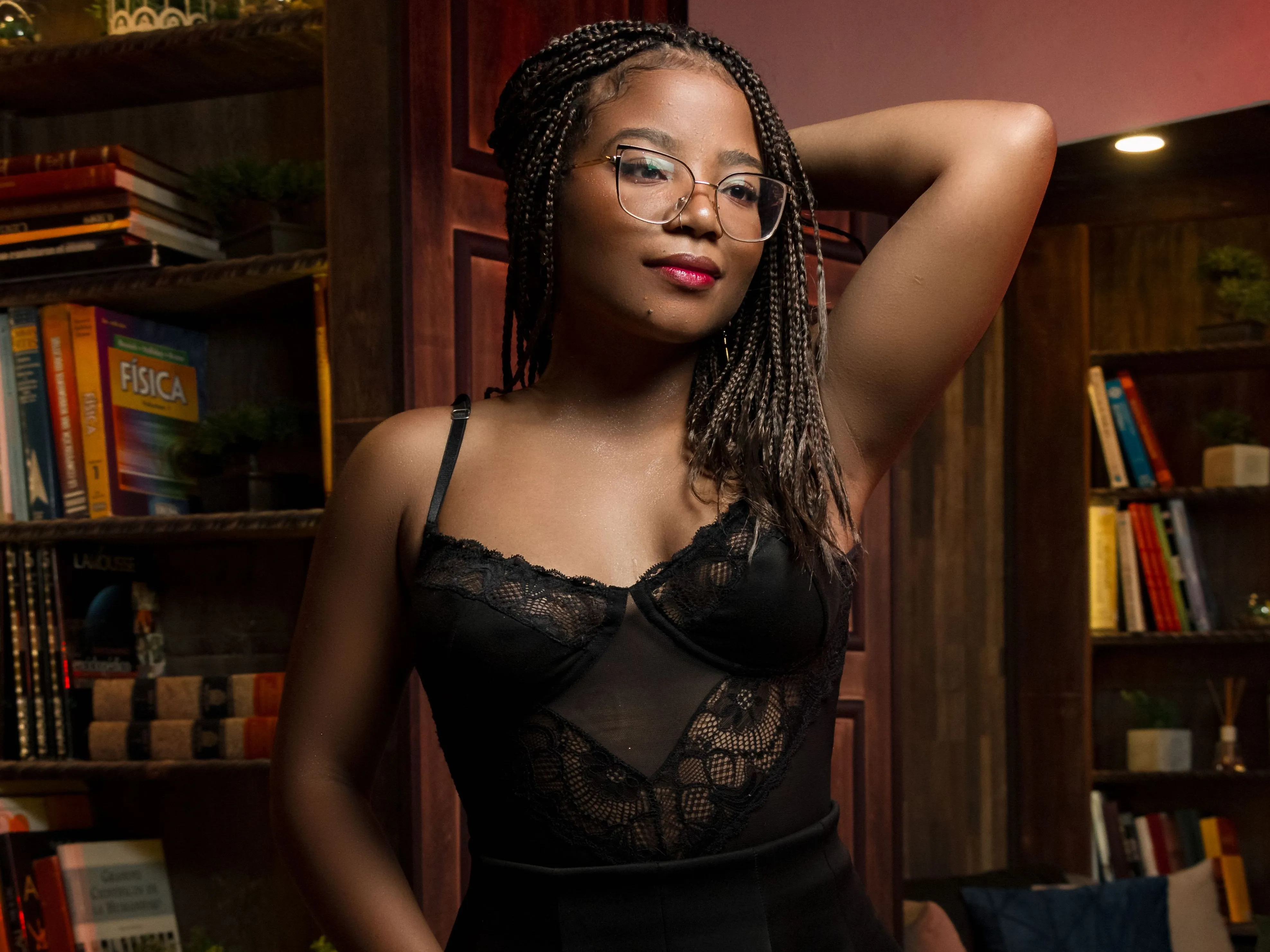 Imagen de perfil de modelo de cámara web de ViolettLeibniz