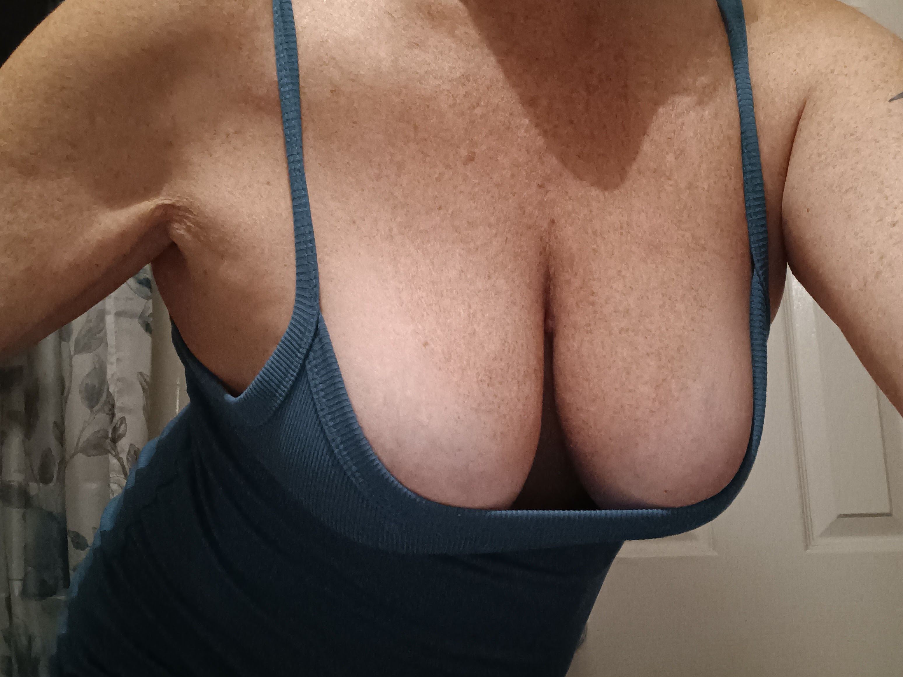 ErikaRose70 cam model profile picture