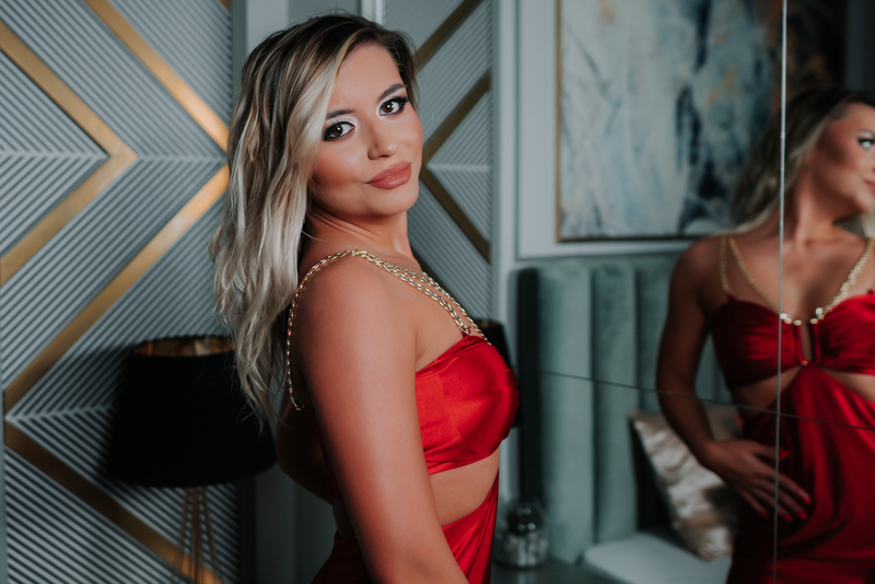 Performer HaileyKnox Photo 10