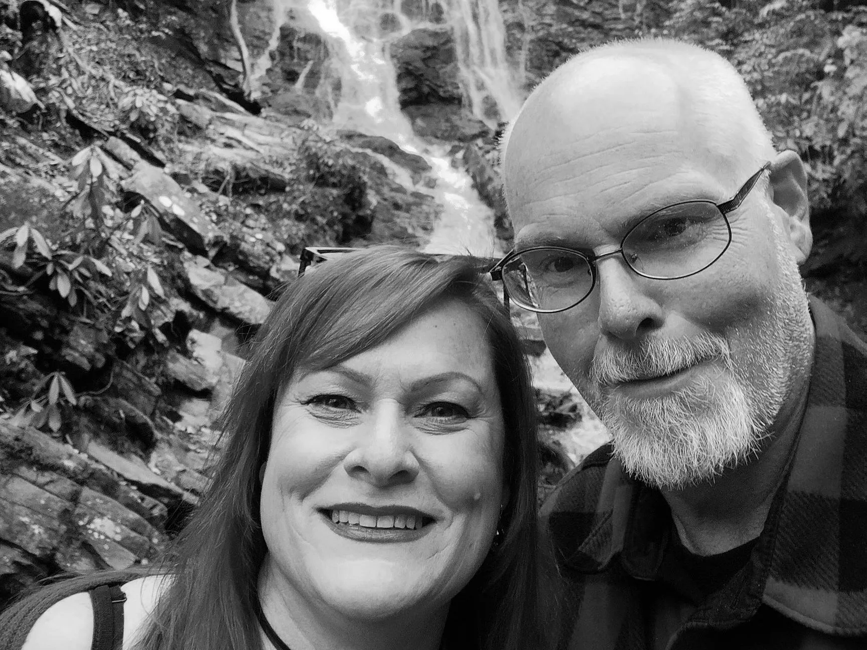 Image de profil du modèle de webcam NewKinkyCouple