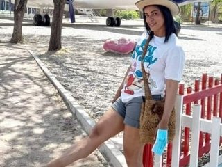 Image de profil du modèle de webcam kateleyagray