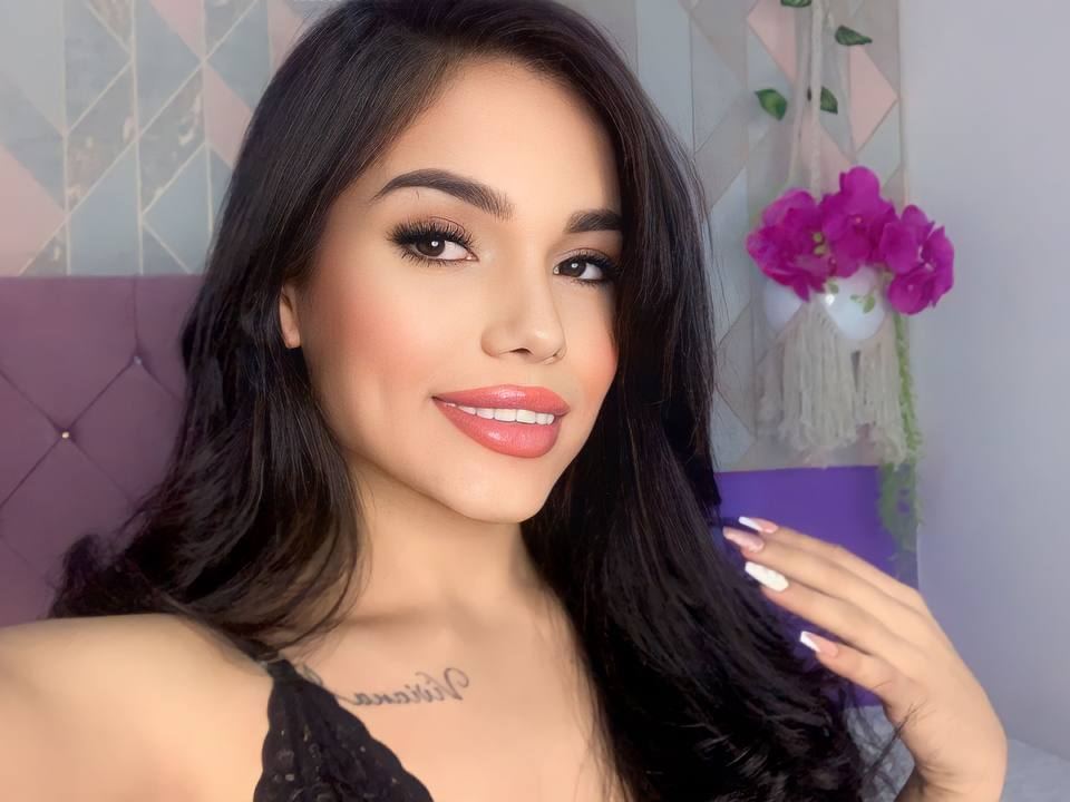 Imagen de perfil de modelo de cámara web de valentinaxmor