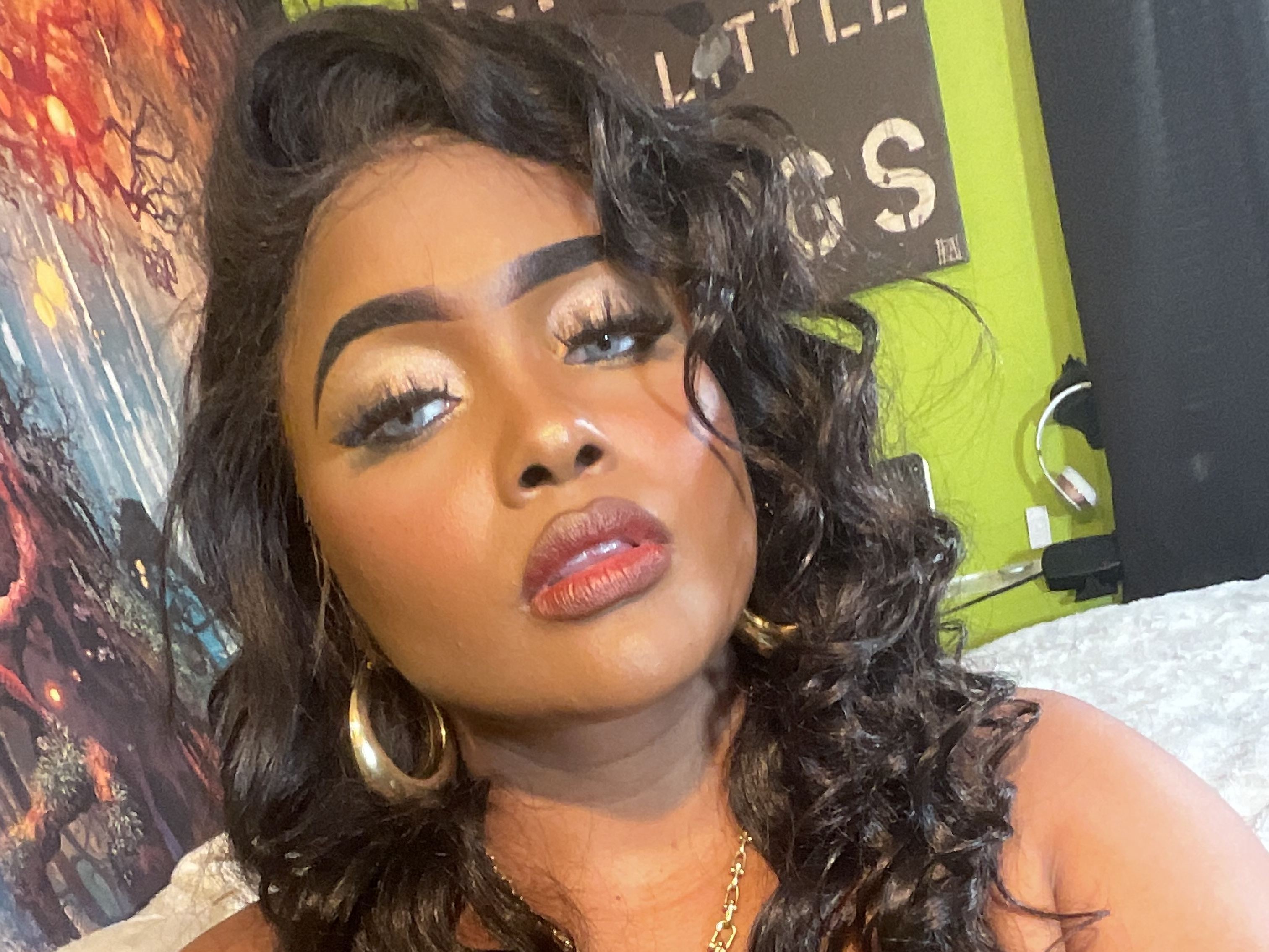 BossyBella profilbild på webbkameramodell