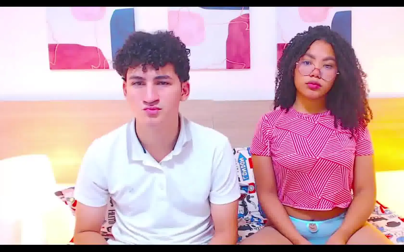 Artiest LoganAndCristyn Video 1