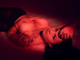 Imagen de perfil de modelo de cámara web de orianasavatil