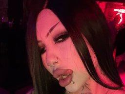 Foto de perfil de modelo de webcam de ElonaVi