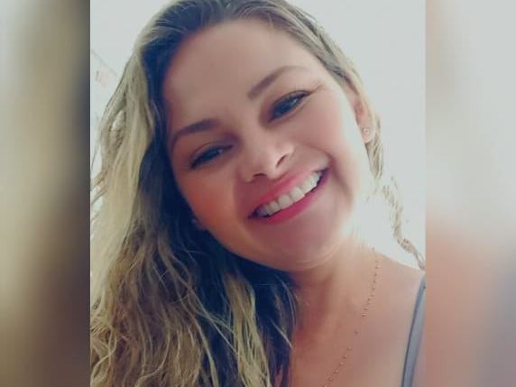 Profilbilde av Cutehazel0345 webkamera modell