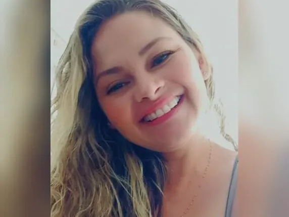 Cutehazel0345 profielfoto van cam model