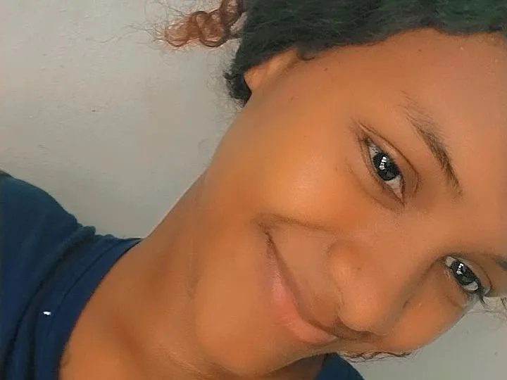 CataleyaPirce profilbild på webbkameramodell