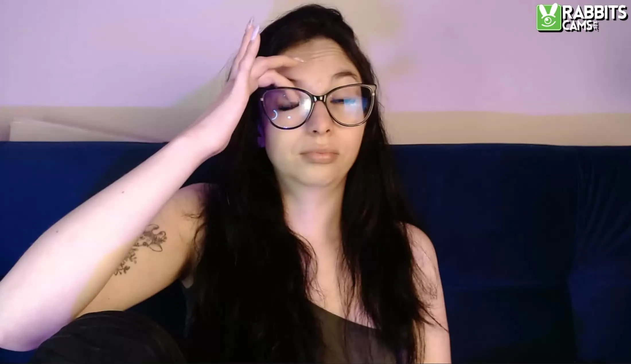 Artista BellaDiiaz Video 2