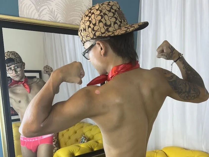 Image de profil du modèle de webcam DrakeJones