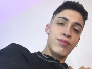 Profilbilde av Latinmilktwo webkamera modell