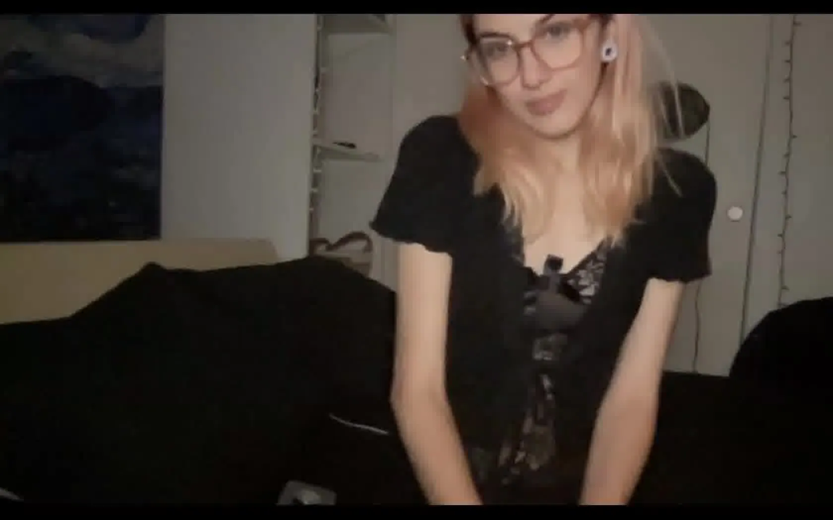 Performer GingerGranite Video 1