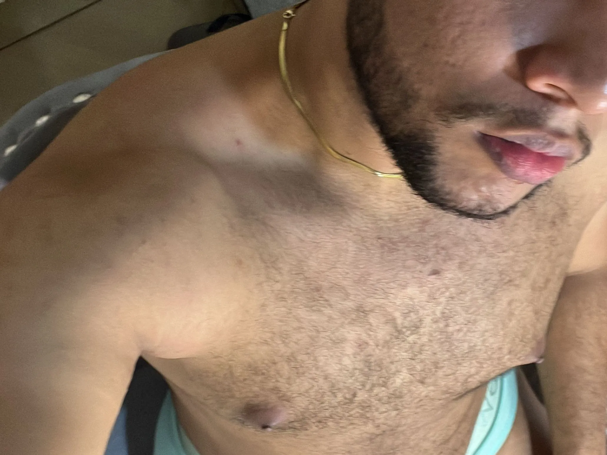 Image de profil du modèle de webcam andrew27