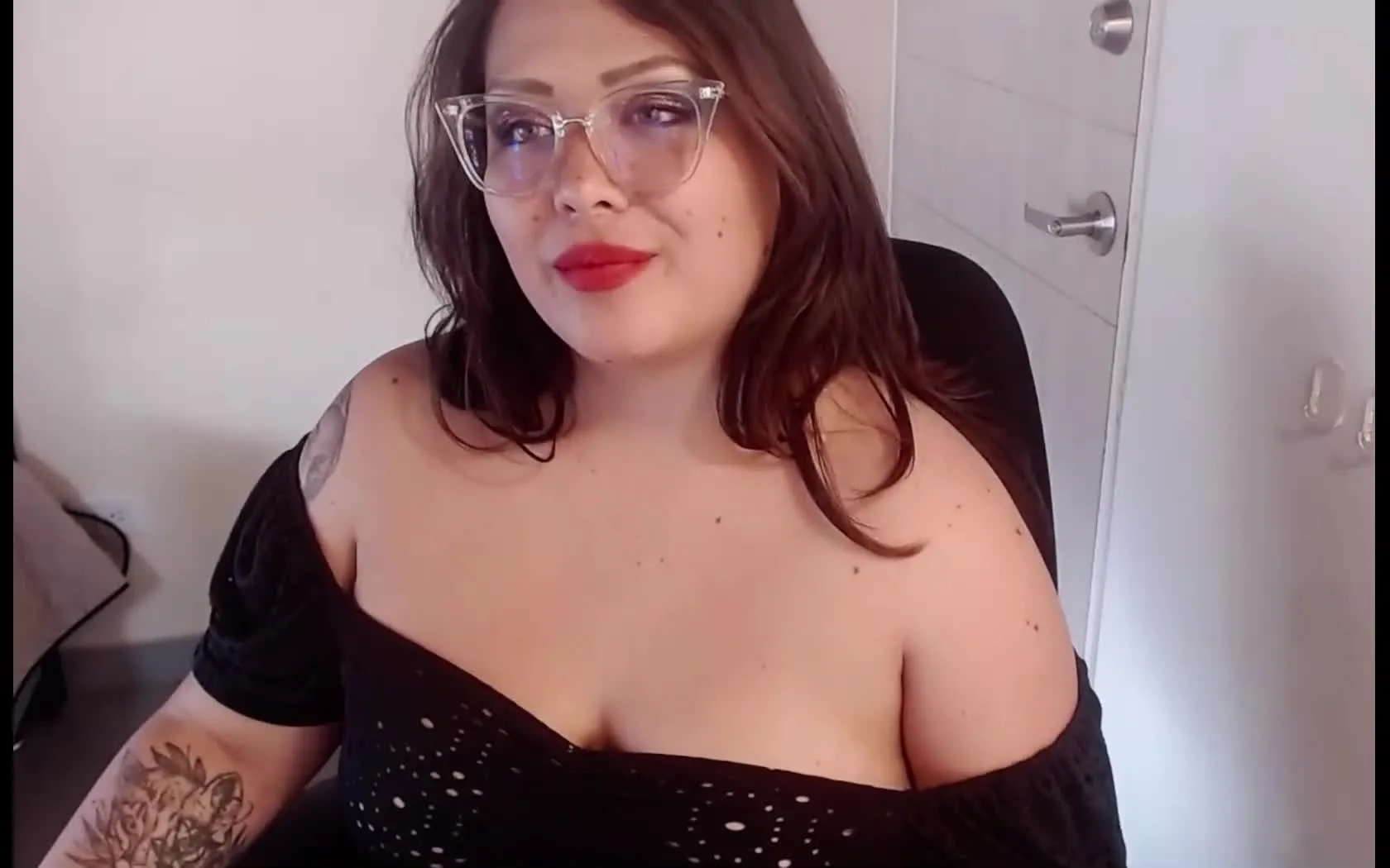 Artist ZamaraaPetrova Video 1