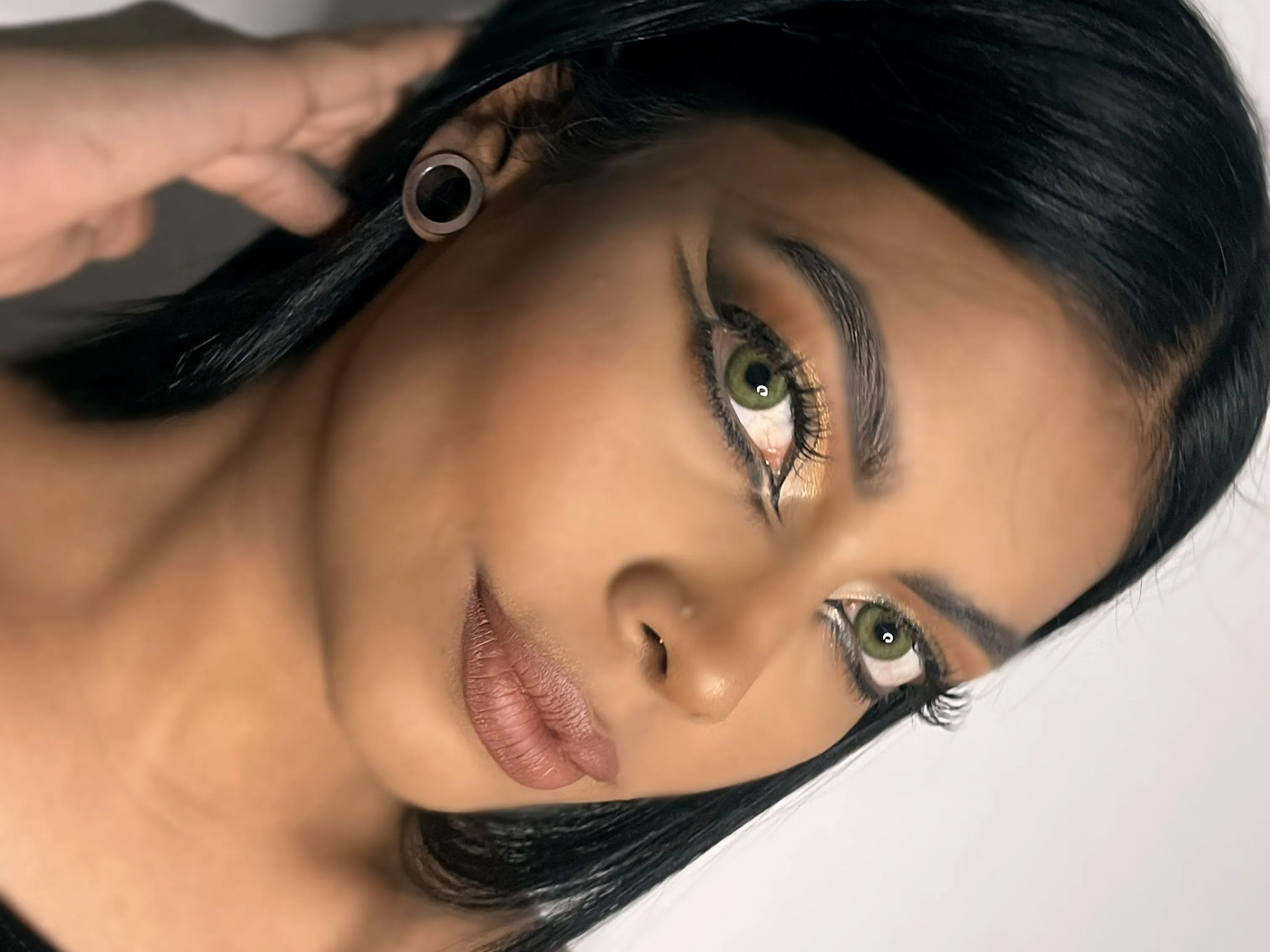 victoriaromanov profilbild på webbkameramodell