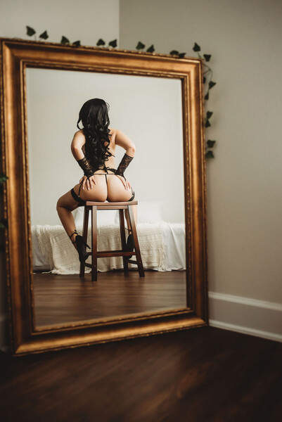 Performer AshleyRowling Photo 12