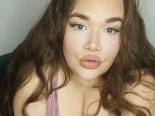 Image de profil du modèle de webcam MademoiselleGigii