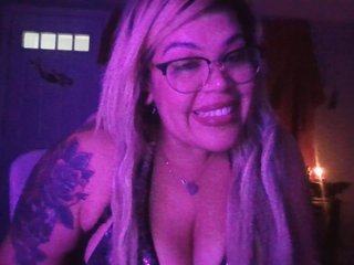 Image de profil du modèle de webcam CallieC