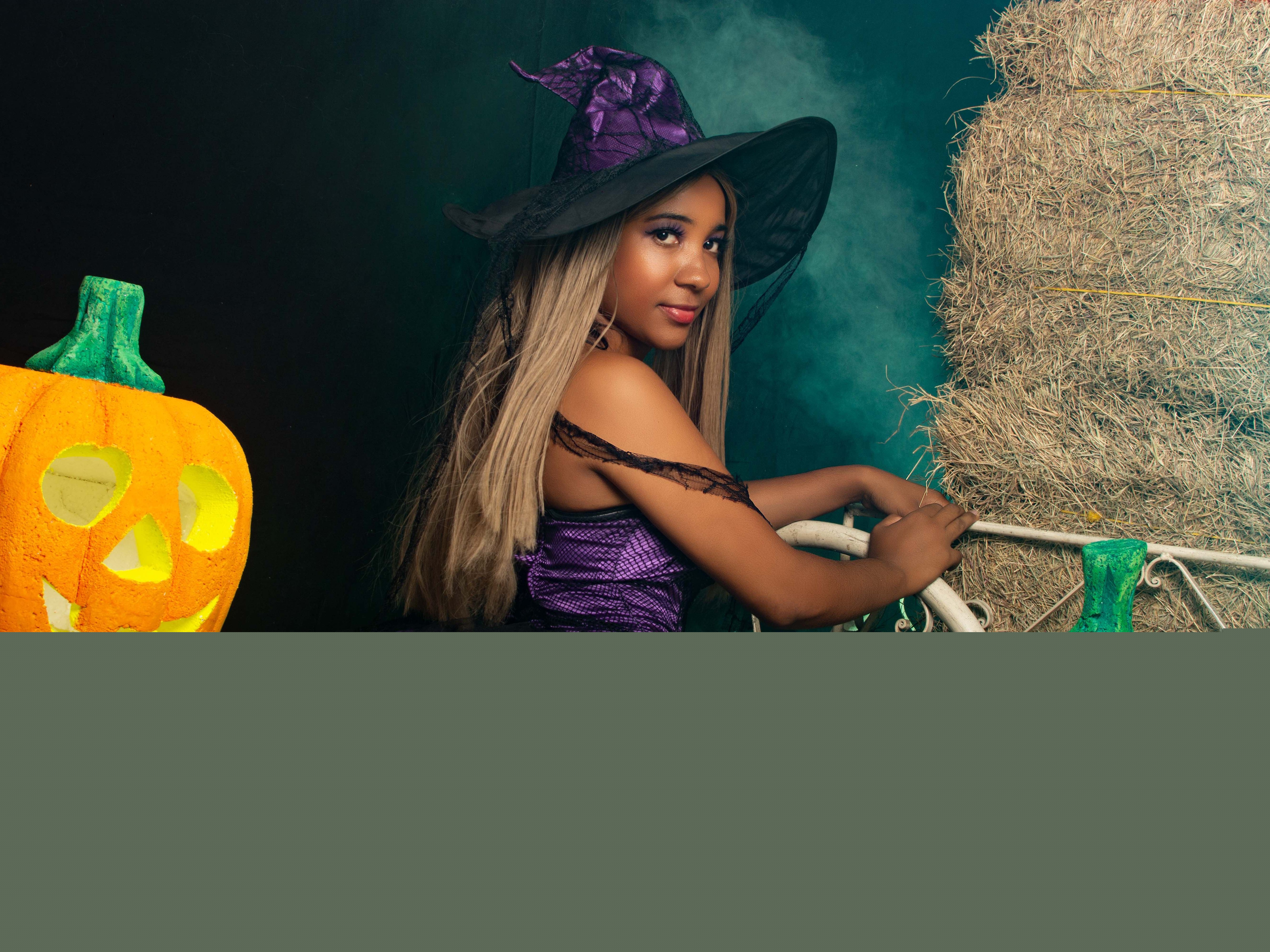 Image de profil du modèle de webcam EmilyYvonne