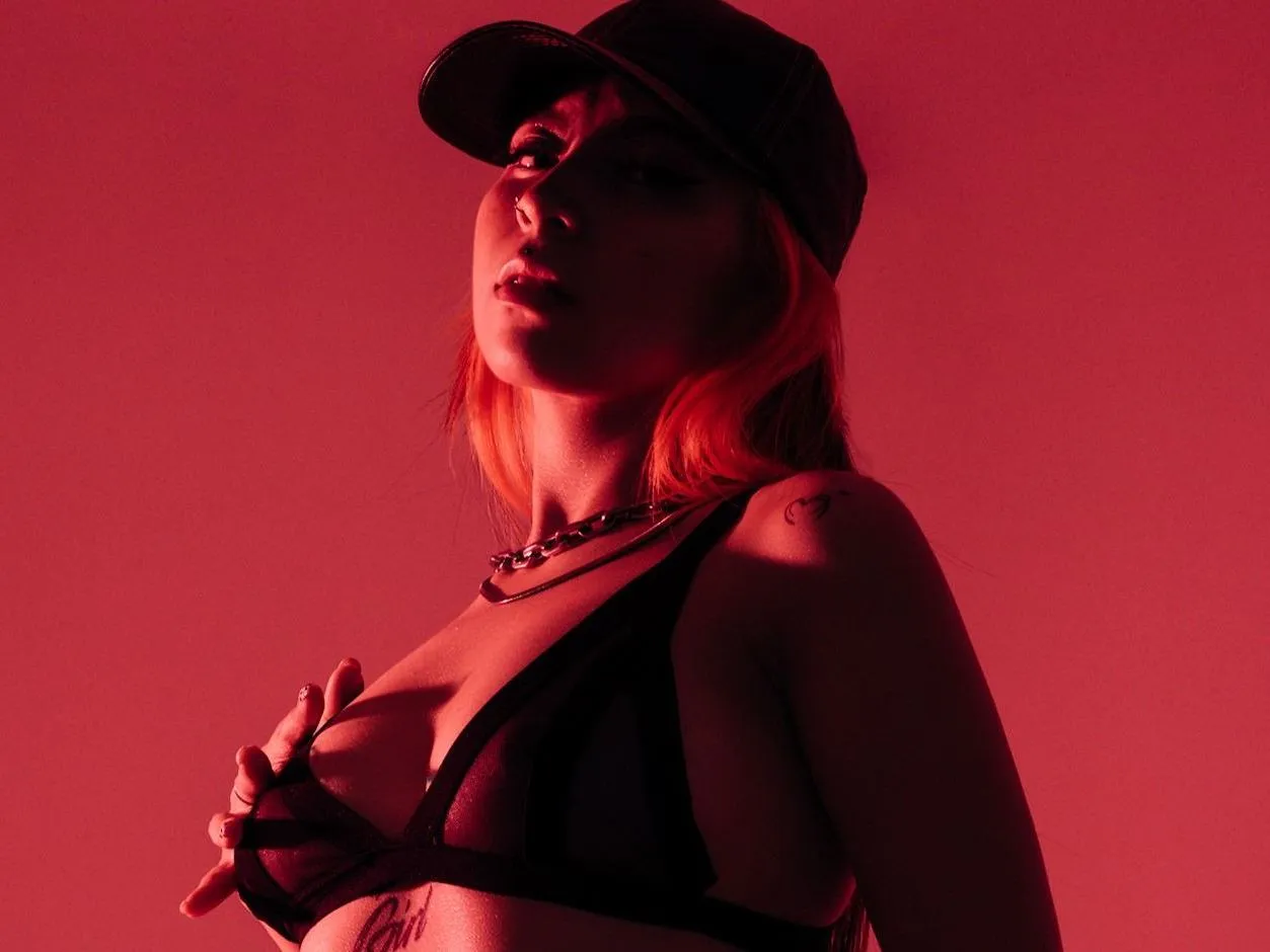 LaurynBloomm immagine del profilo del modello di cam