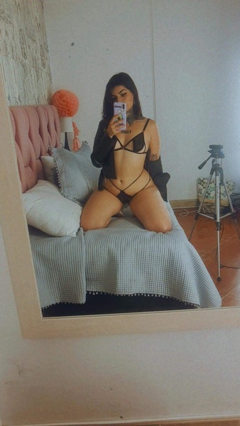 Interprète AmelieGraceee Photo 11