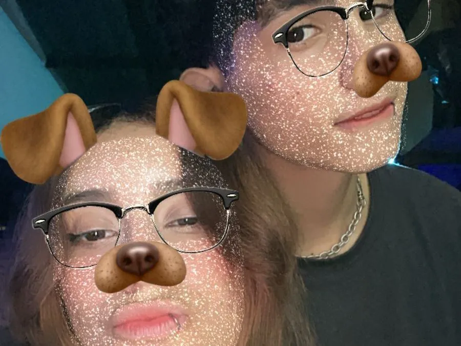 Image de profil du modèle de webcam abikeandbcocks