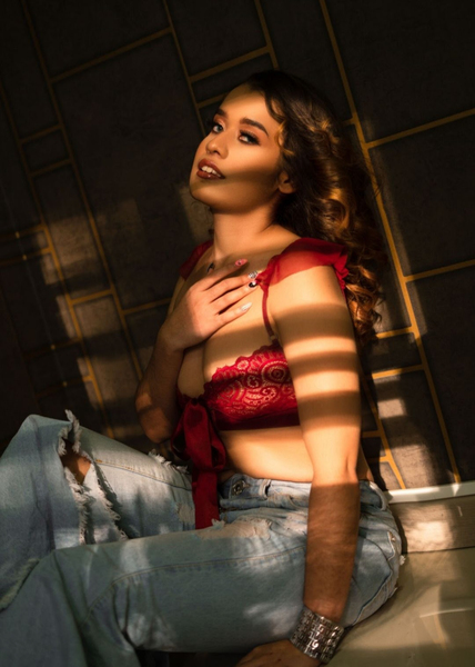 Artiest LucyMartiinez Foto 12