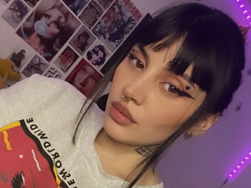 IrisSavage profielfoto van cam model