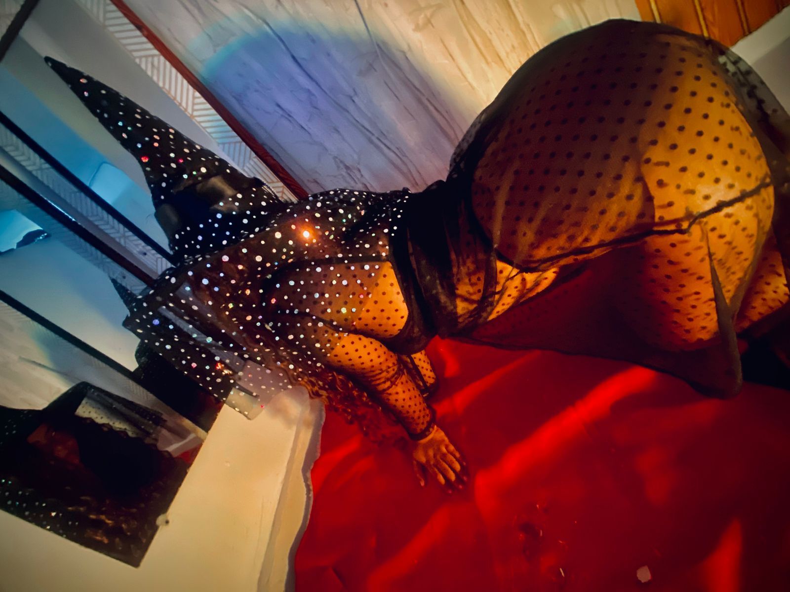 Artiest Alika101 Foto 6