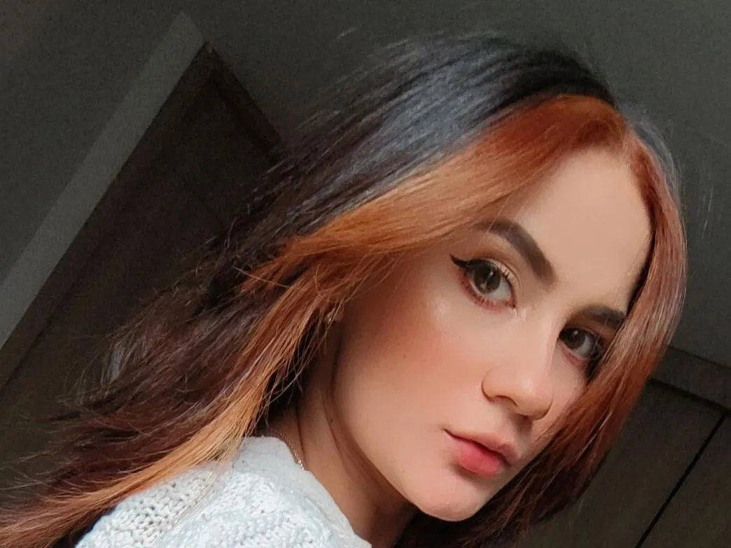 Image de profil du modèle de webcam ValerieeBecket