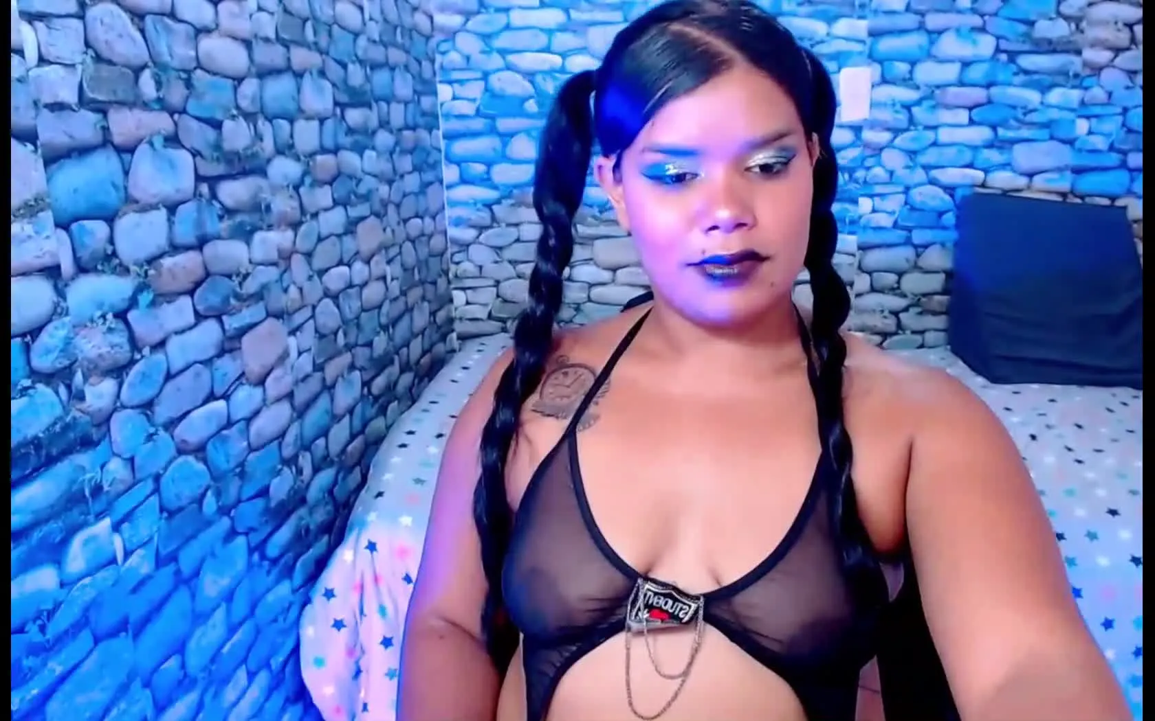 Interprete HILARYSQUIRTS Video 2