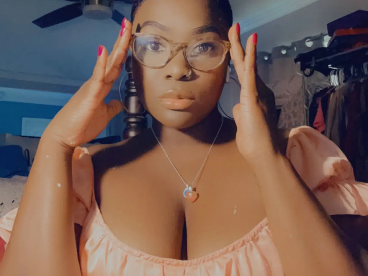 KittyHomes profielfoto van cam model