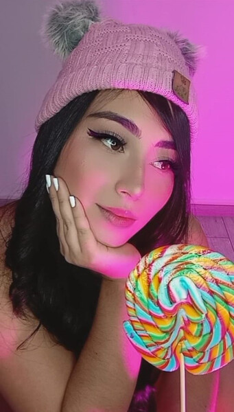 Utøver KarolinaHills Bilde 3