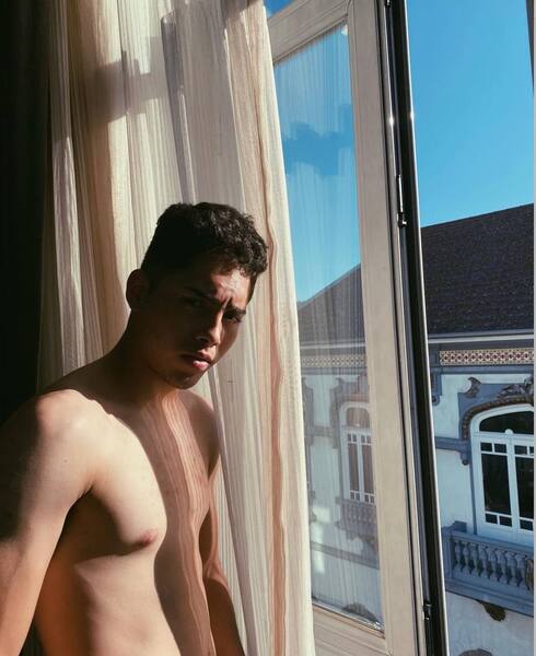 Utøver NoahCollens Bilde 5