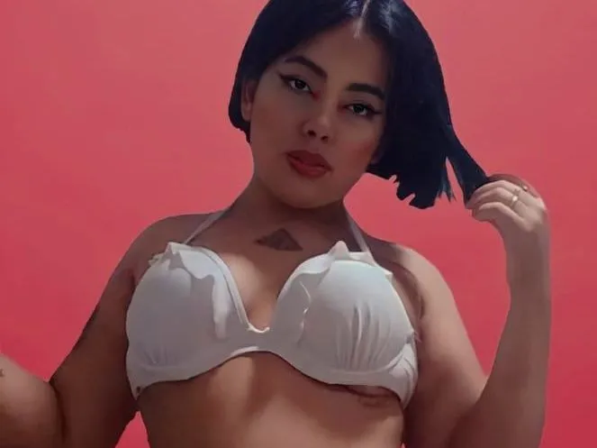 AliisseBrowny cam model profile picture