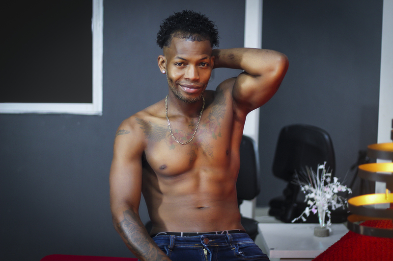 Performer RicoBrown777 Photo 7