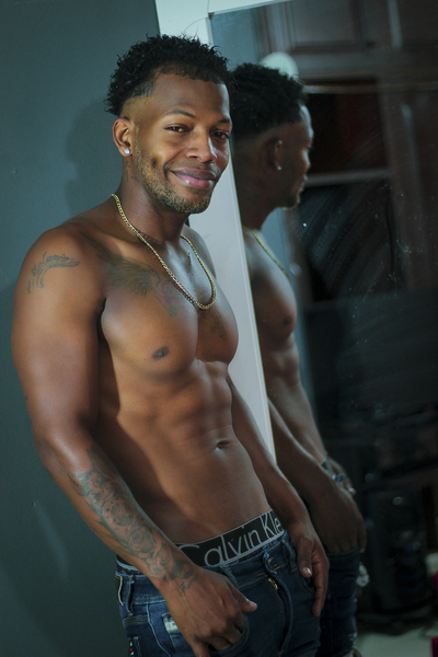 Performer RicoBrown777 Photo 6