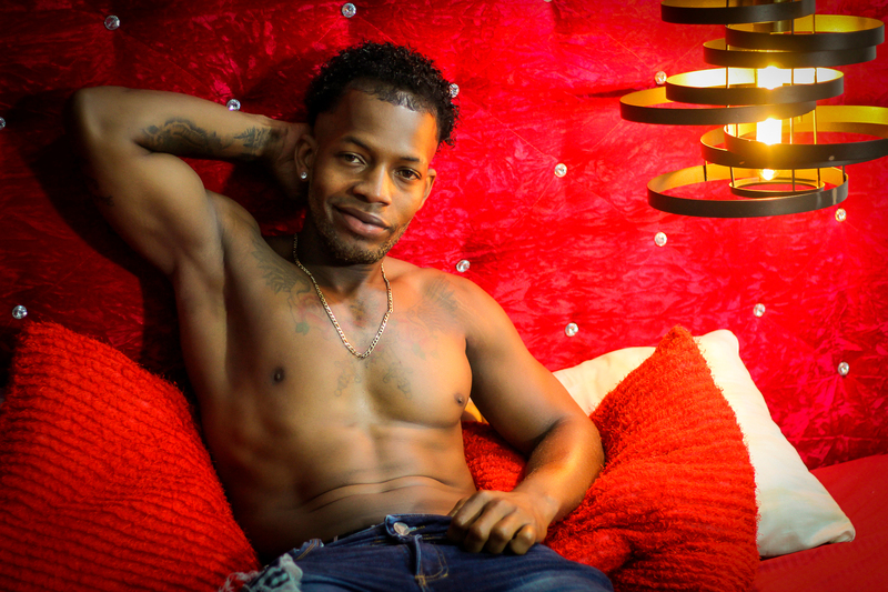 Performer RicoBrown777 Photo 8