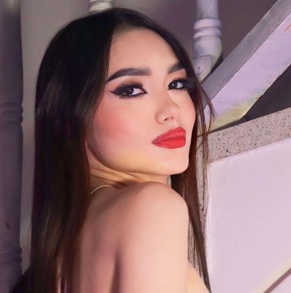 Performer kerlydelilah Photo 8